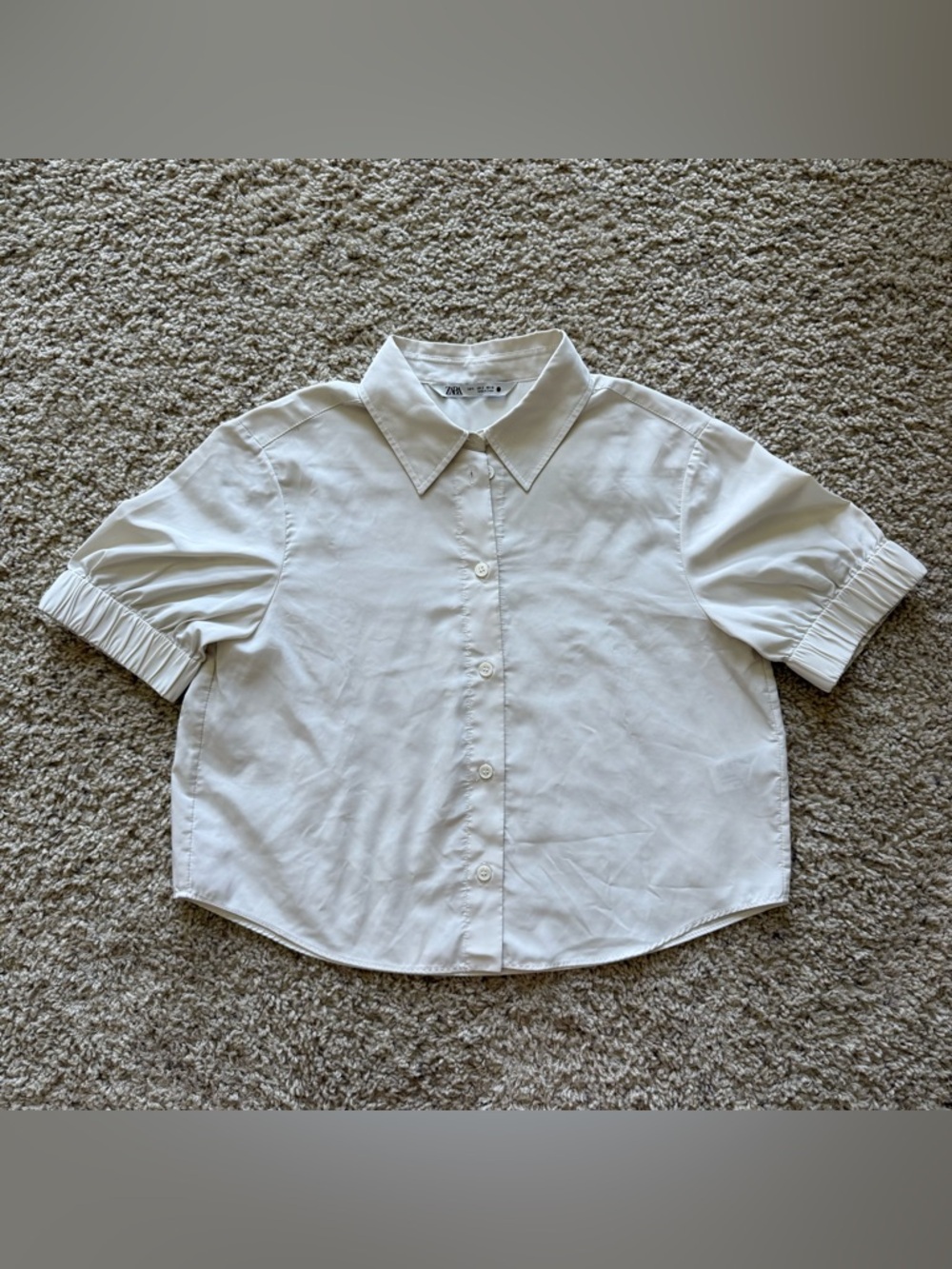 Zara Puff Sleeve Button Up Blouse Cropped Minimalist Chic Cream Work Top Small